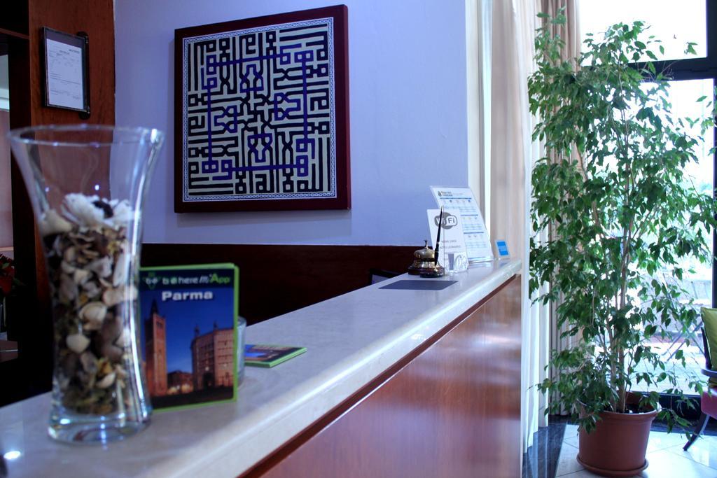 Leonardo Hotel Parma Luaran gambar