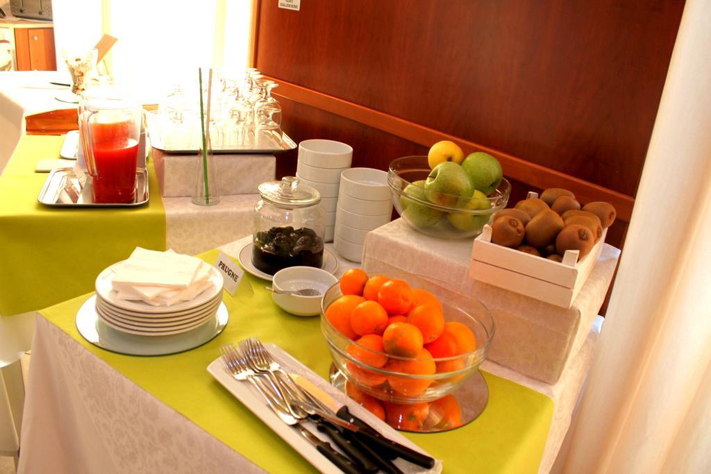 Leonardo Hotel Parma Luaran gambar