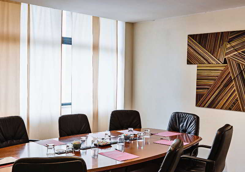 Leonardo Hotel Parma Luaran gambar